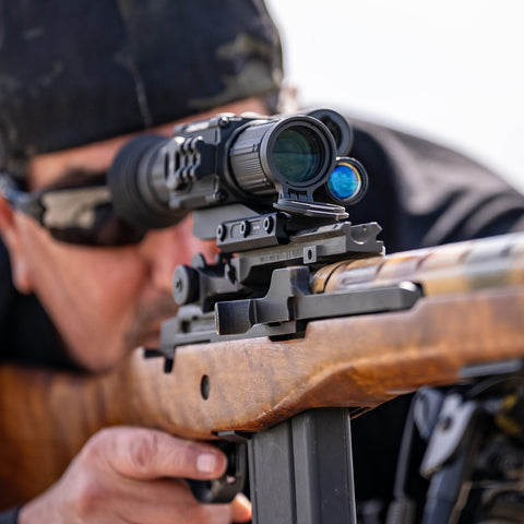ZHD520R: Digital Night Vision Scope with Laser Rangefinder-3